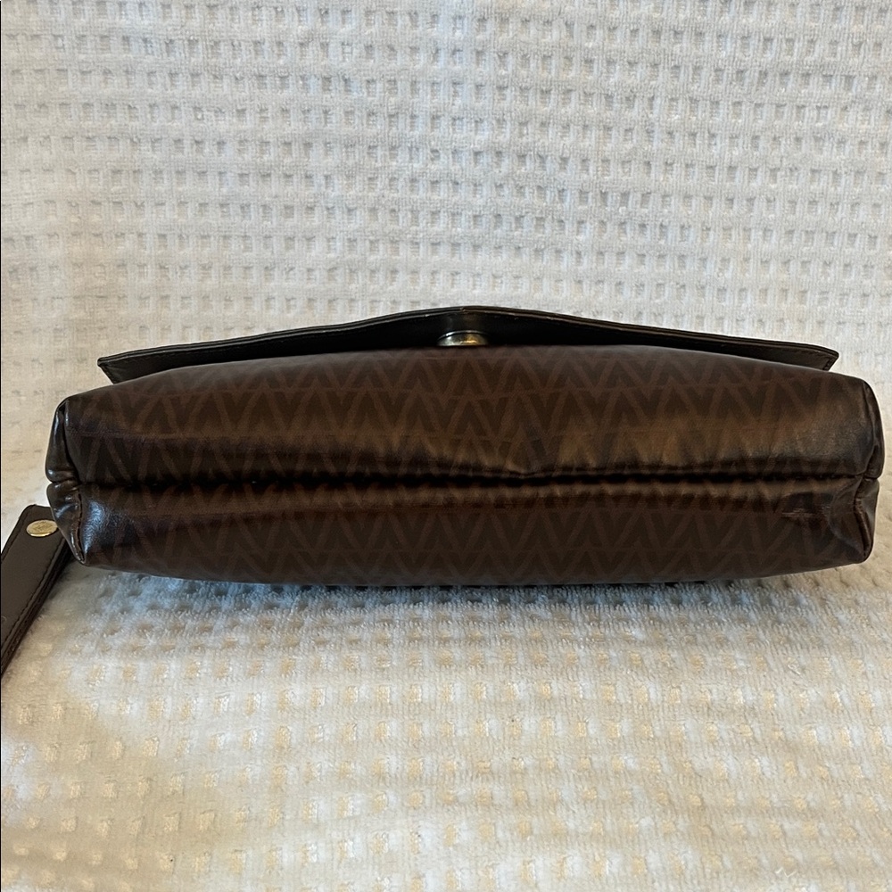 Mario Valentino Wristlet Clutch - Picture 8 of 13